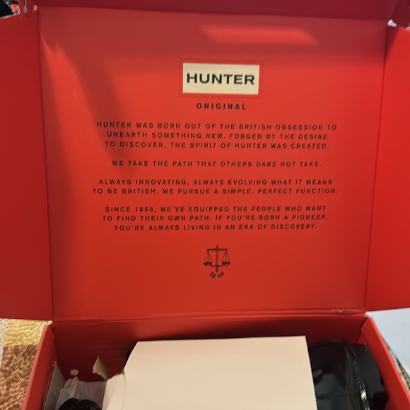 NIB HUNTER women’s original short gloss black rain boots size 10 - Picture 6 of 6